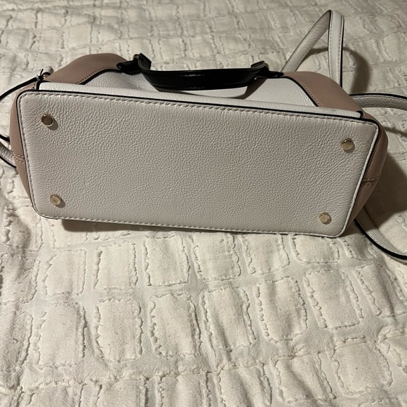 Kate Spade Crossbody - Picture 4 of 4